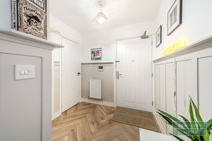 Photo 16- click for photo gallery